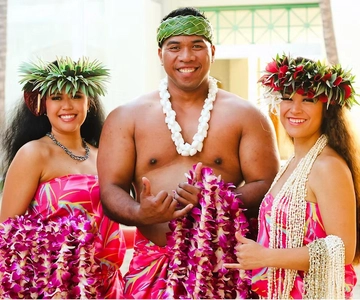 Oahu: Ka Moana Luau Dinner and Show at Aloha Tower