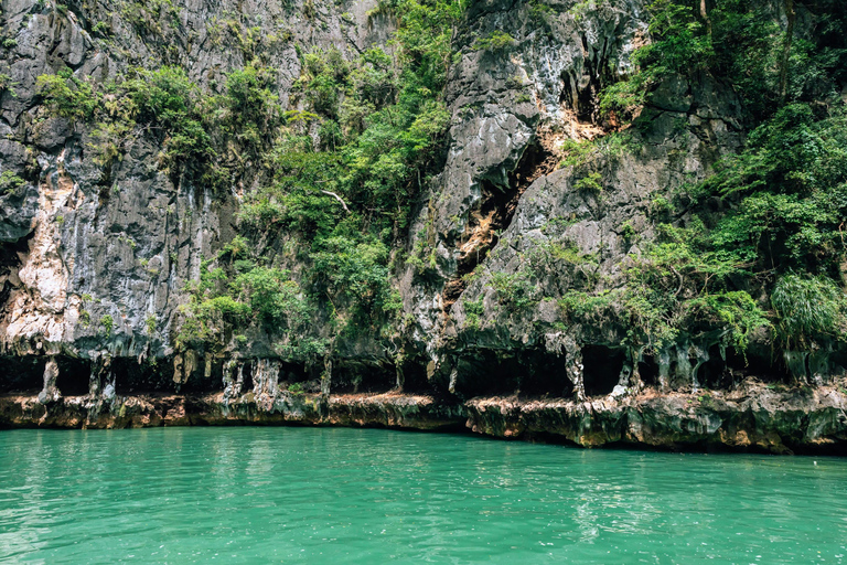 Khao Lak: Swift Power Catamaran Glide to James Bond Island