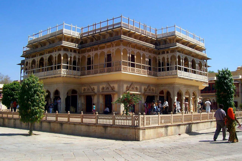 Jaipur: Full Day City Sightseeing Tour with Car and Guide Jaipur Day Tour with Private car + Tour Guide.