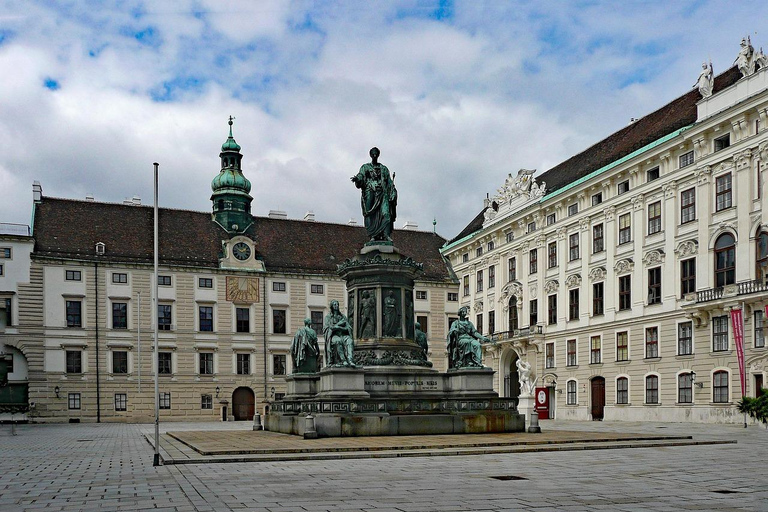 Vienna's Imperial Christmas: Markets & Palace Tour Vienna's Imperial Christmas: 3-Hour Private Tour