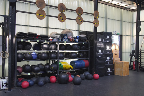 Shanghai Fitness & Culture Tour with Gym, Jade Buddha Temple