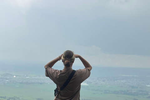 Addis Ababa: Mount Entoto Hike, Injera & Hyena Experience