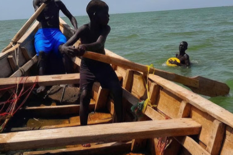 Mombasa: Mkupe Creek Sunset Boat Tour with Fishing