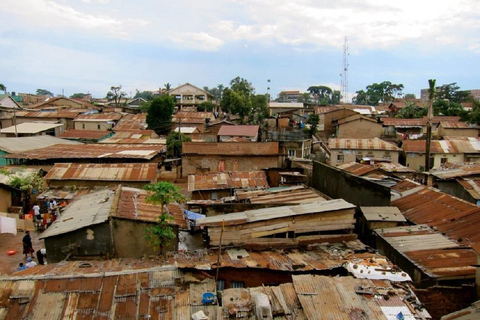 Kampala: Kisenyi Slum Walking Tour with Local Guide