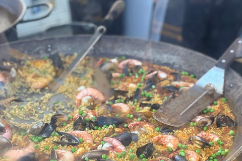 Seattle: Ballard Farmers Market Food & Nordic History Tour