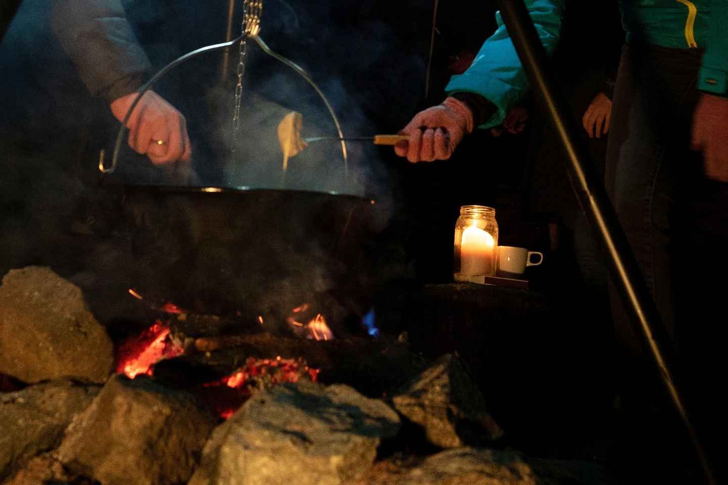 체르마트: 별빛 아래에서 즐기는 야외 퐁듀 체험