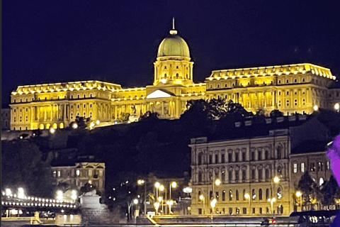 Budapest : croisière au coucher du soleil avec boisson de bienvenue en option
