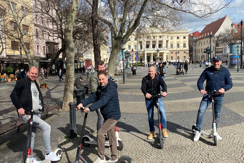 Bratislava: Rundtur med elscooterBratislava: Flodpromenad