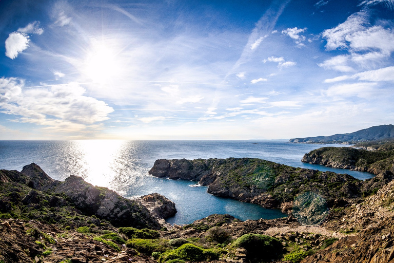 Roses: Excursión en barco al Cap de Creus y Cadaqués