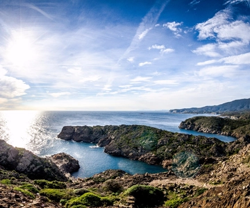 Boat through Cap de Creus and Port Lligat + Visit Cadaqués