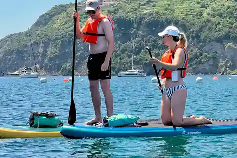 Exclusive Elite SUP/kayak tour - Aragonese Castle, the Bay, and much more