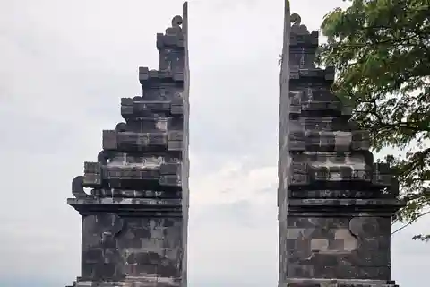 Temples & Taste: Prambanan Tour with Photographer & Lunch