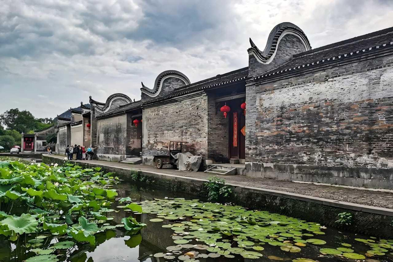 1 Day Guilin Tour: Village Visit, Waterfall Viewing, Hiking