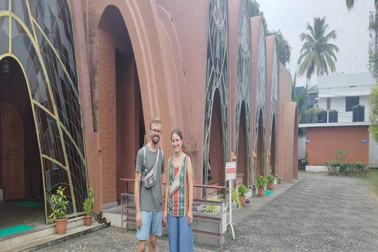 Kochi: Tuk-Tuk-Ausflug mit versteckten SchätzenKochi: Ausflug mit dem Tuk-Tuk zu versteckten Schätzen