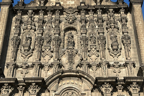 Mexico : visite à pied du centre-ville, un aperçu du passé et du présent.Mexico : visite guidée à pied du centre-ville, un aperçu du passé au présent
