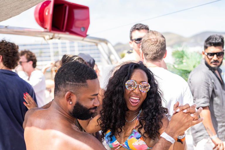 Ibiza: Sunset Boat Party at Ibiza Boat Club with Open Bar Aftersun Ibiza Sunset Boat Party: Early Bird Phase 1