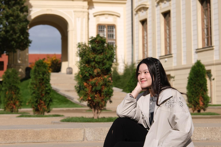 Professional photoshoot in Prague - 1 hour, 30 or 15 min 15 Minute Photoshoot in Prague