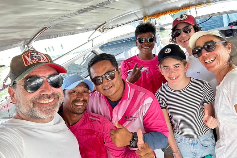 Phuket: Snorkling på Phi Phi &amp; Bamboo Islands med motorbåt