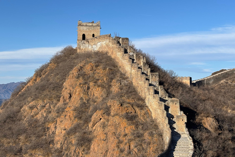 Beijing: Jinshanling Great Wall Private Tour with Lunch Bus to Jinshanling Great wall Hiking tour from Beijing