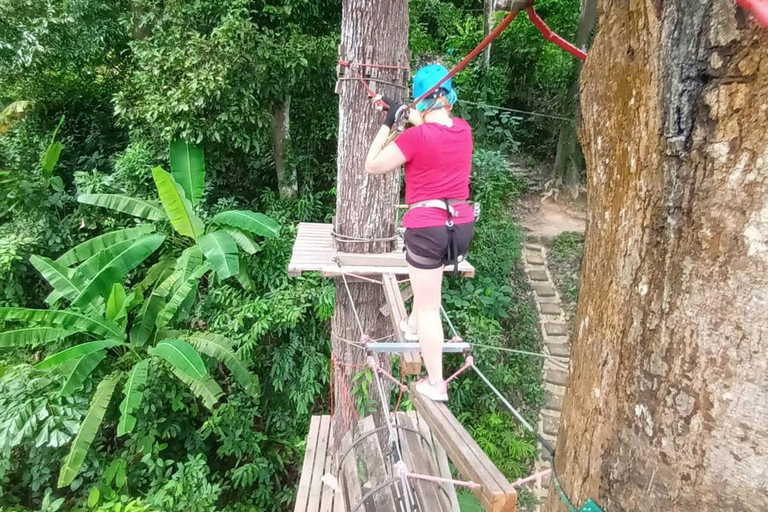 Phuket: Jungle Xtrem Avonturen en Zipline ParkAvontuur voor gevorderden met 45 platforms