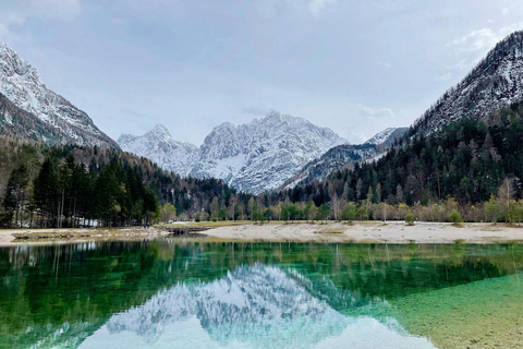 Soča River, Northern Slovenia: A Tour Amid Turquoise Waters and Mountain Flavors Julian Alps in Spanish – Private