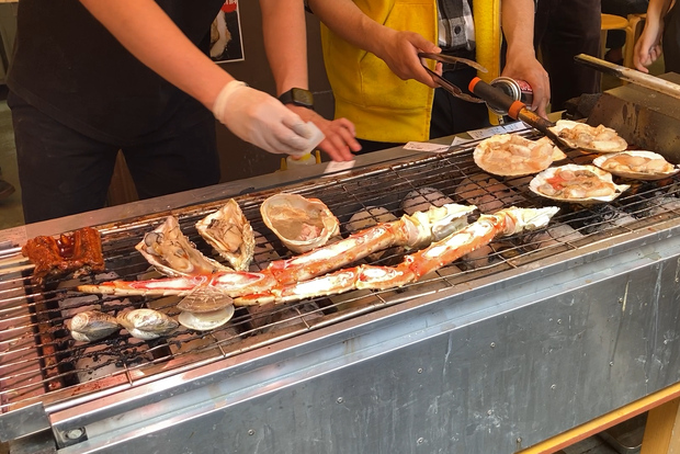 Visite culinaire et à pied du marché aux poissons de Tsukiji