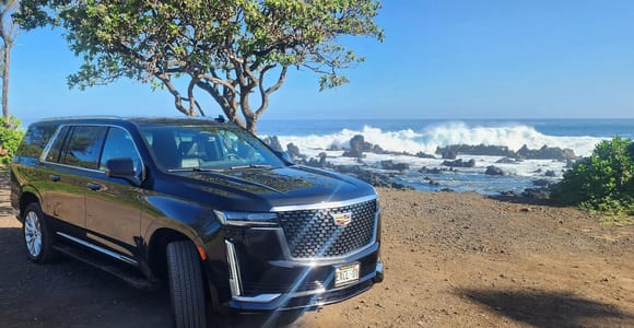 VIP Private Road to Hana Tour In Cadillac Escalade w Pickup