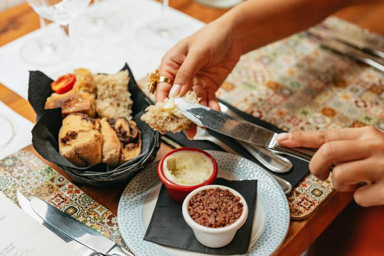 Gozo: Wine Tasting and Paired Dinner Experience