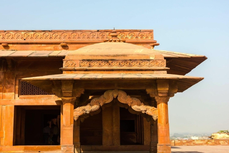 Desde Delhi: Excursión de un día al Taj Mahal y al Fuerte de Agra en tren exprésSólo Guía + Entrada sin colas