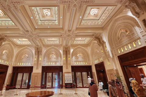 Muscat: Full or Half-Day City Tour with Royal Opera House Muscat: Half Day Sightseeing Tour with Royal Opera House