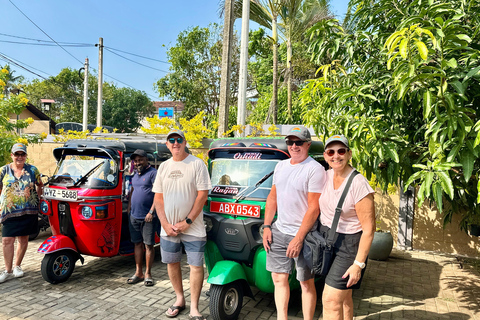 Negombo City Explorer Adventure by Tuk-Tuk (Included Pickup)