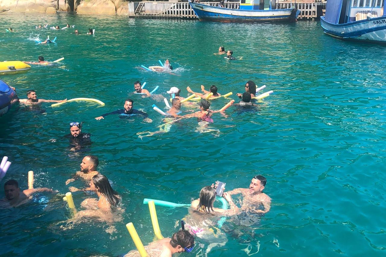 Saco do Mamanguá Boat Tour with Snorkeling