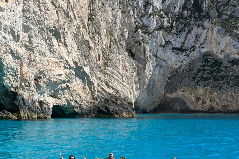 Zakynthos : Tour des points forts avec arrêts baignade et croisière en bateauVisite de groupe