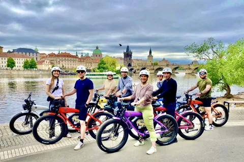 E-cykeltur: 10 sevärdheter och utsiktsplatser i Prag