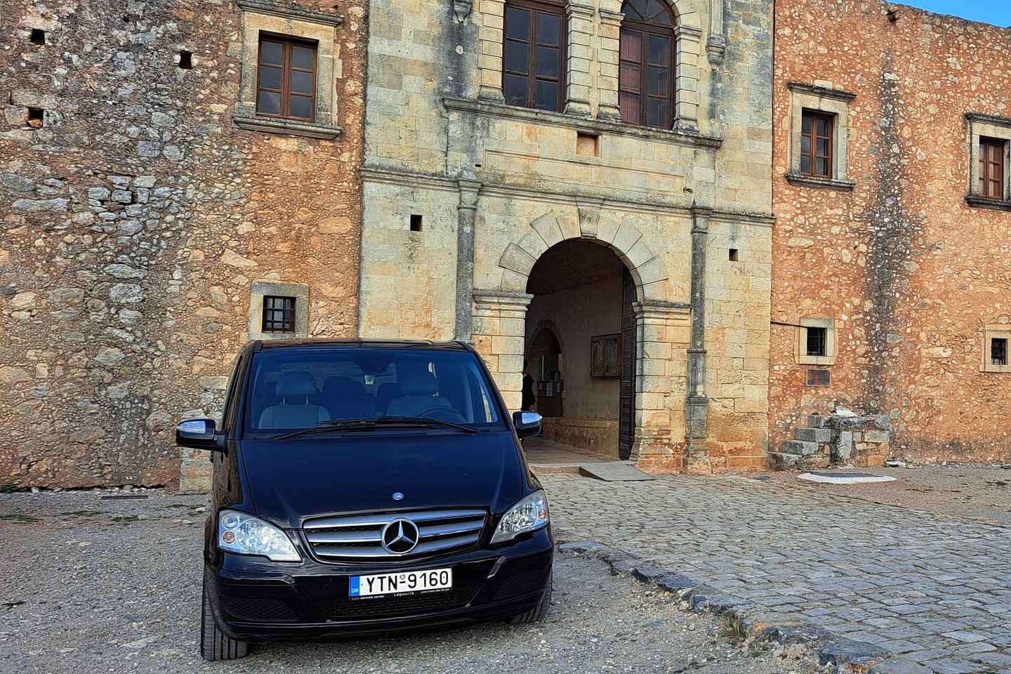 ヘラクレオン発 アルカディ修道院とレシムノ旧市街 プライベートツアー