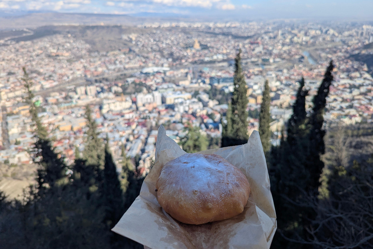 Tbilisi: Hidden Layers of Tbilisi Through Local Eyes Shared group/Small group