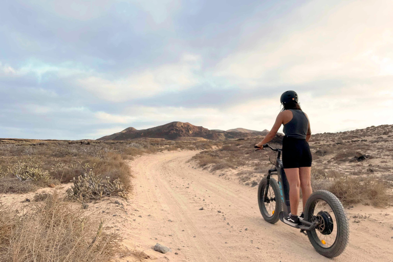 Discover Lanzarote in a different way with electric all-terrain scooters. Circuit of La Geria and the volcanoes