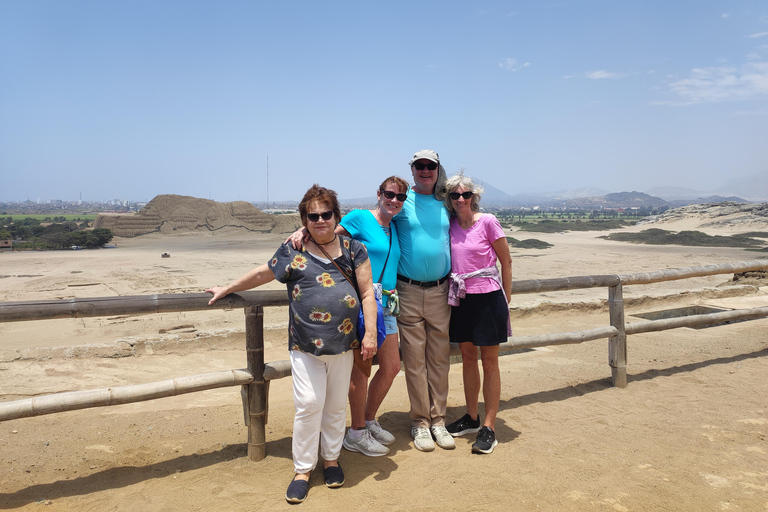 Depuis le port de Salaverry : Temples du soleil et de la lune