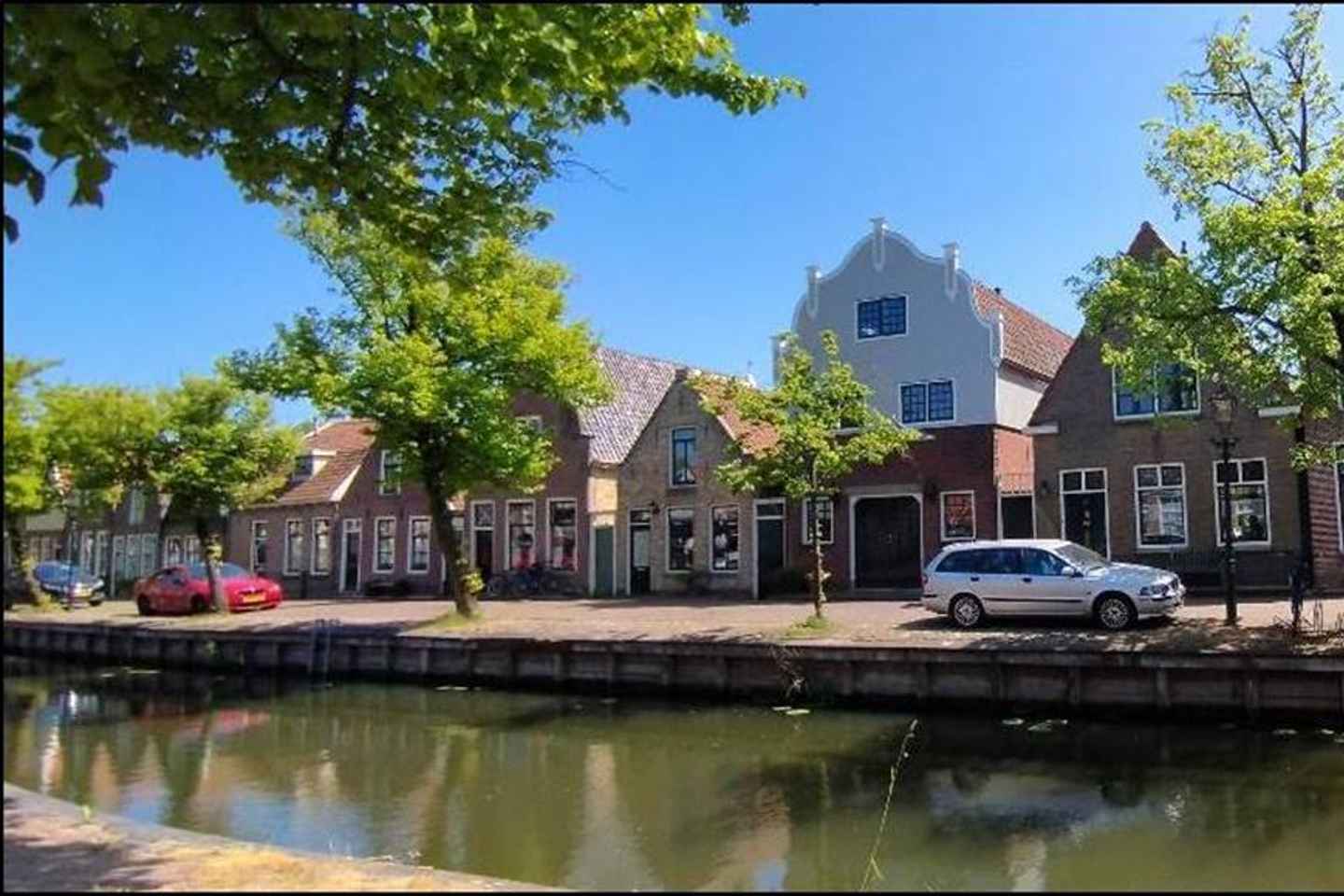 Full day trip to Edam, Volendam, and Marken