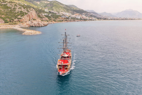 Alanya: romantic and party Boat with Lunch Drinks,Transfers Alanya: PirateBoat Trip Lunch Swimming Breaks (No transfer)