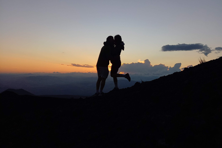 COUCHER DE SOLEIL À ETNA : VISITE GUIDÉE D'ETNA AVEC PRISE EN CHARGE DEPUIS CATANE