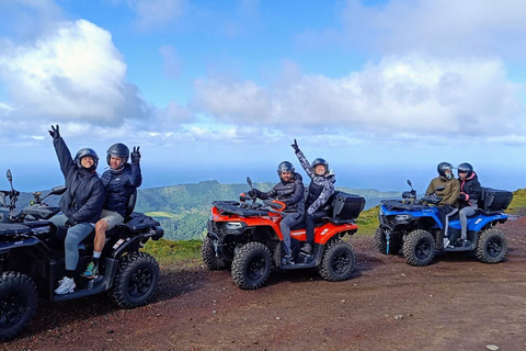 Sete Cidades : Visite d'une demi-journée en quad (ATV)1 personne à 1 quadruple