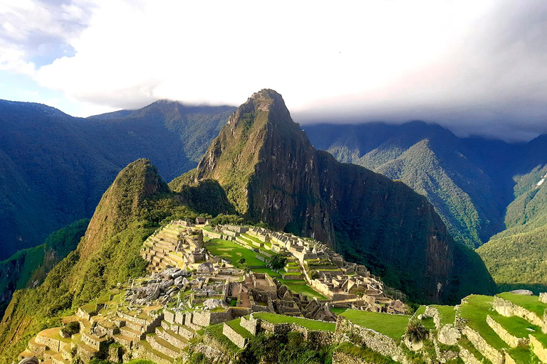 De Cusco: Trilha Inca de 2 dias para Machu Picchu com hotel