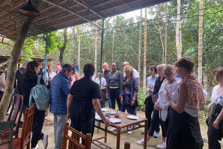 Hue: miasto cesarskie, lekcje gotowania, wycieczka do lagunyHue: Miasto Cesarskie, Kurs Gotowania, Wycieczka do Laguny