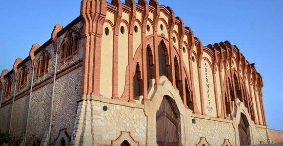 Tarragona: Nulles Modernist Winery Visit and Wine Tasting