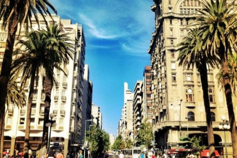 Montevideo: najlepsza wycieczka kulinarna z lokalnym przewodnikiemMontevideo: 3-godzinna wycieczka piesza z degustacją potraw w małej grupie