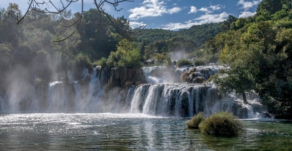 Nachmittagstour zu den Krka-Wasserfällen, inklusive Guide und Eintritt