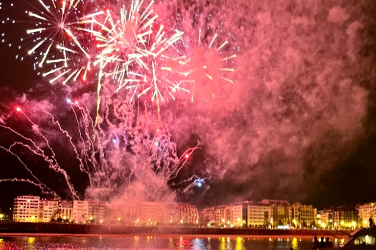 San Sebastian: Yacht Cruise With Fireworks Experience