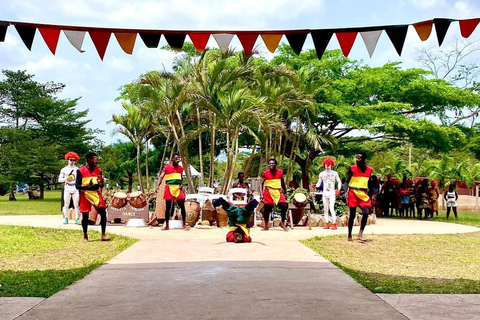 Aburi, Ghana: Tour e attività del Villaggio Ricreativo Papaye
