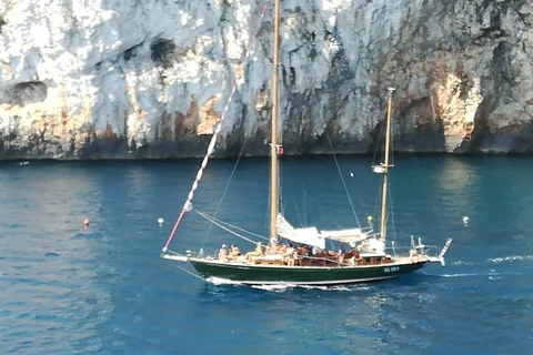 Castro marina (LE) Gita in barca a vela su Cassiopèe d'epoca